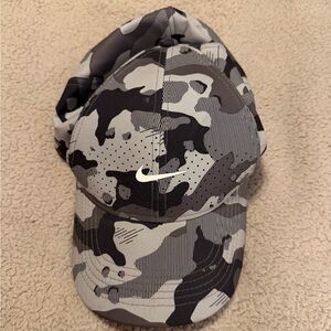 Nike Camo Hat Legacy 91 Dri Fit